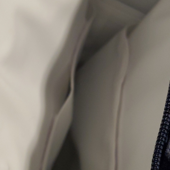 - Picnic Frontgate Top Of Line For A Fab Picnic Or Beach Its Beautiful - Picture 5 of 12